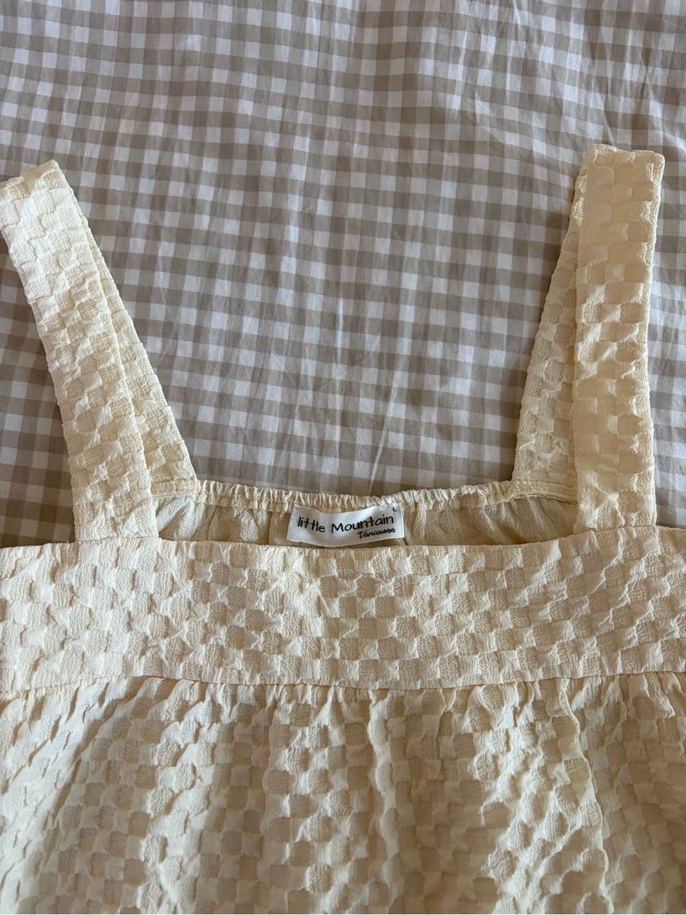 Little Mountain Cream Textured Square-Neck Tank Top
